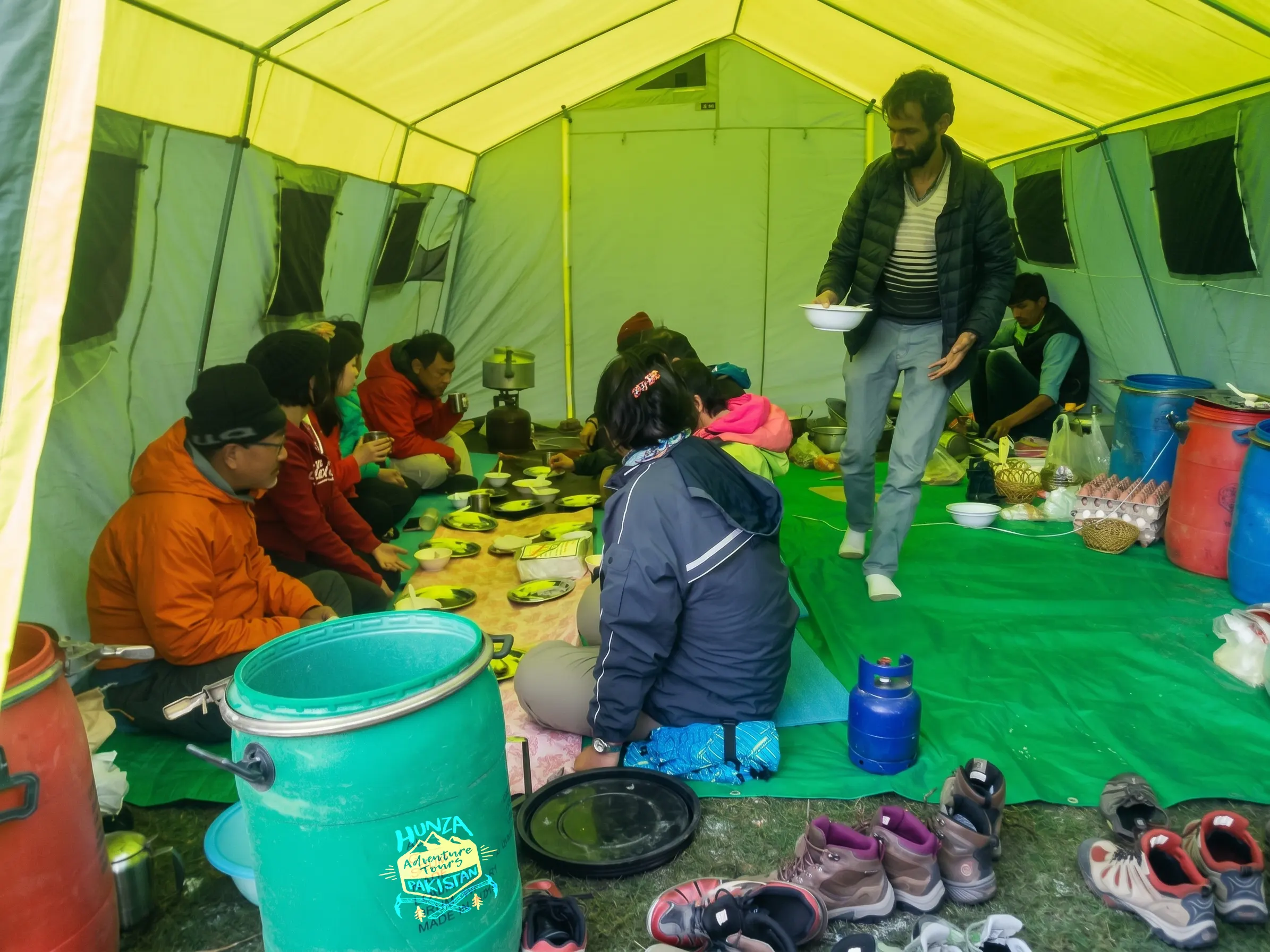 rakaposhi base camp trek meals