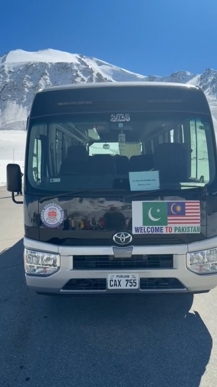 Khunjerab Pass at 4,693m