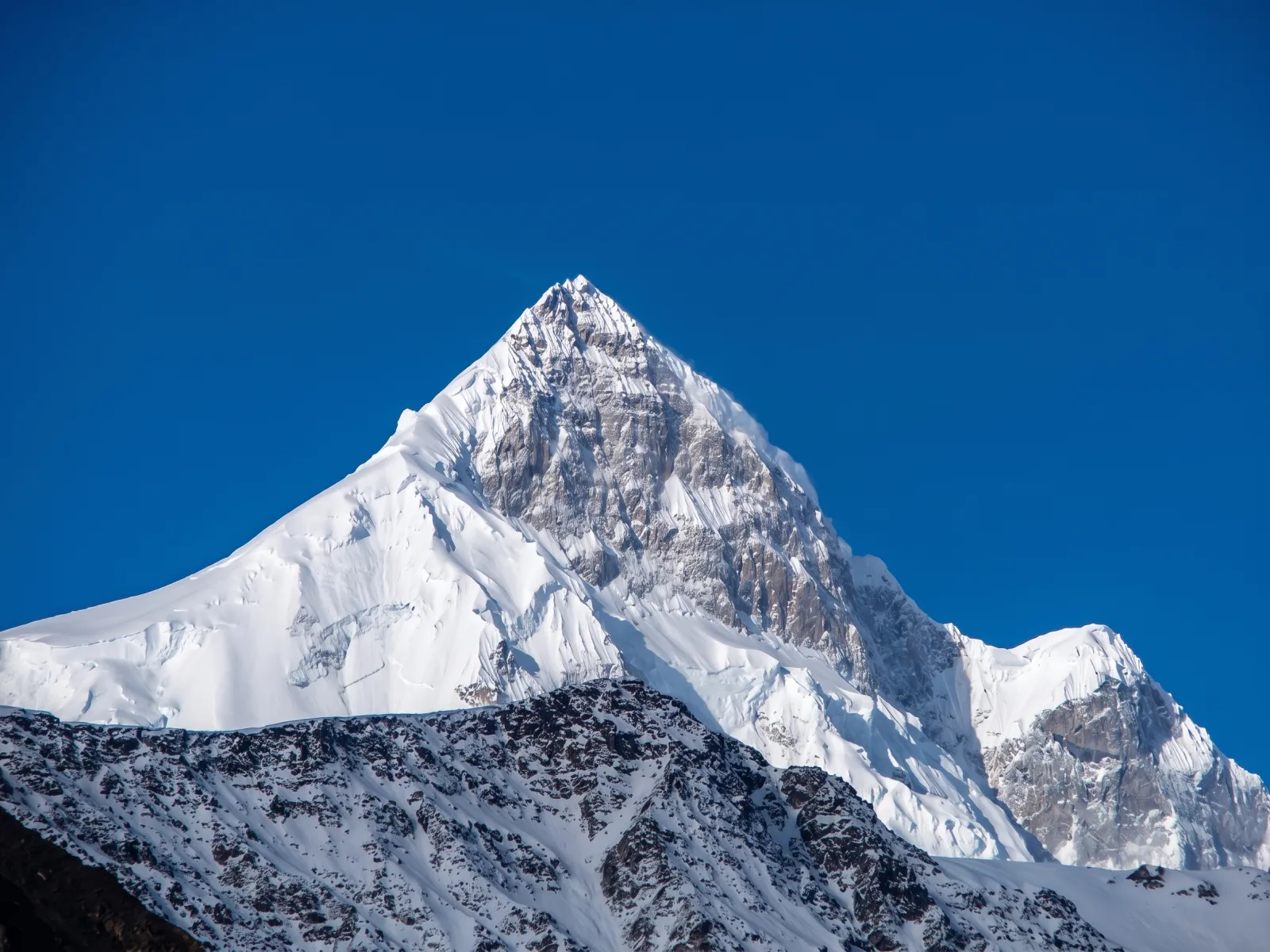 shisper peak 7611m